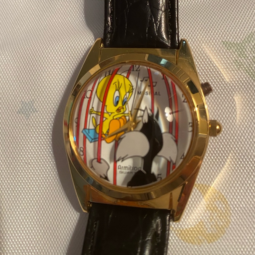 ⭐️HP⭐️Warner Bros|Vintage Looney Tunes Watch